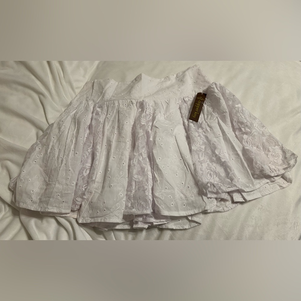 Copper Key White Eyelet Skirt